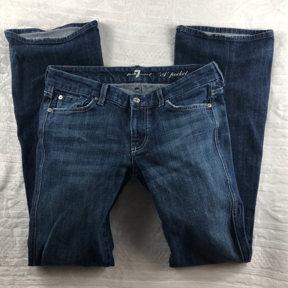 7 FAM ‘A’ pocket Size 28 bootcut Jeans